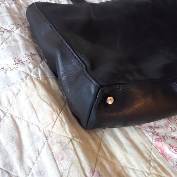 Vintage 90s DANIER East/West Leather Shoulder Bag - Picture 8 of 16